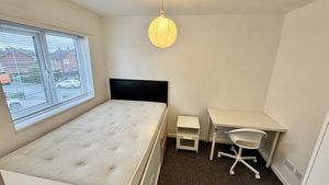 Photo 8- click for photo gallery